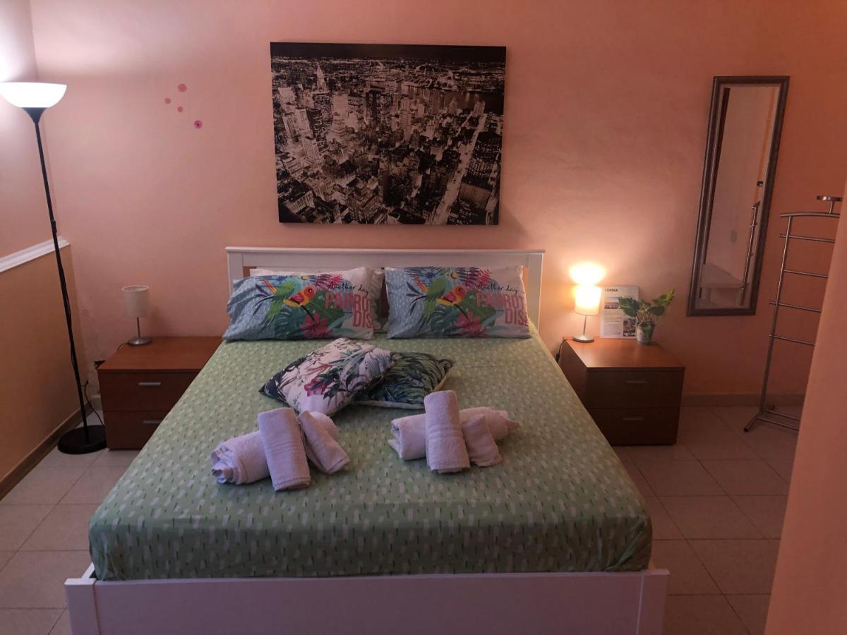 Cali-Formia B&B Exterior photo